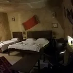 Hotel Rose Nest Cave