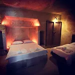 Rose Nest Cave