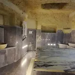 Rose Nest Cave Hotel