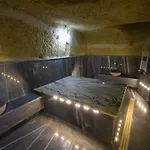 Rose Nest Cave Hotel 2*