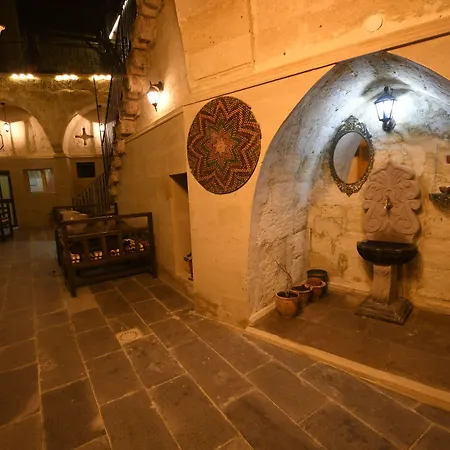 Hotel Rose Nest Cave 2*