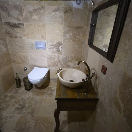 Rose Nest Cave Otel 2*