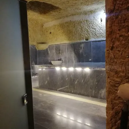 Rose Nest Cave Hotel 2*