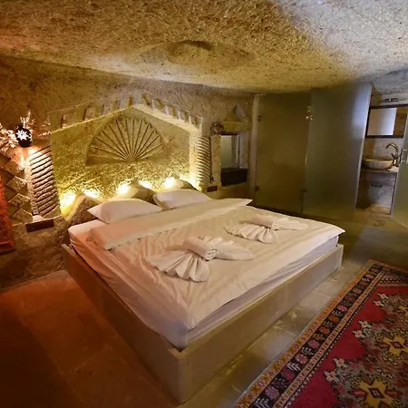 Rose Nest Cave Hotel 2*