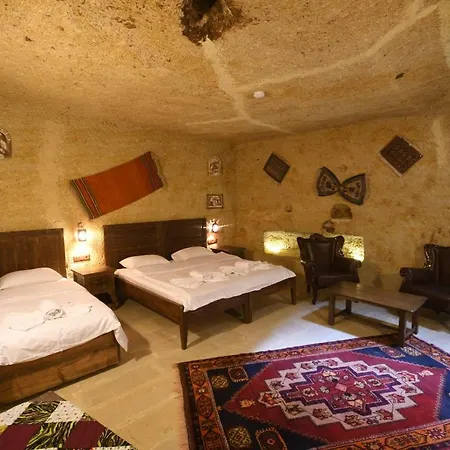 Rose Nest Cave 2*