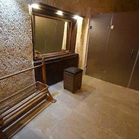 Hotel Rose Nest Cave 2*