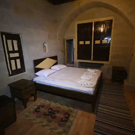 Rose Nest Cave Hotel