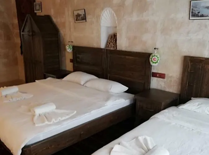 Rose Nest Cave Hotel