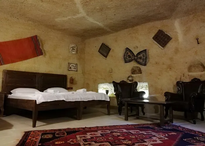 Rose Nest Cave Hotel
