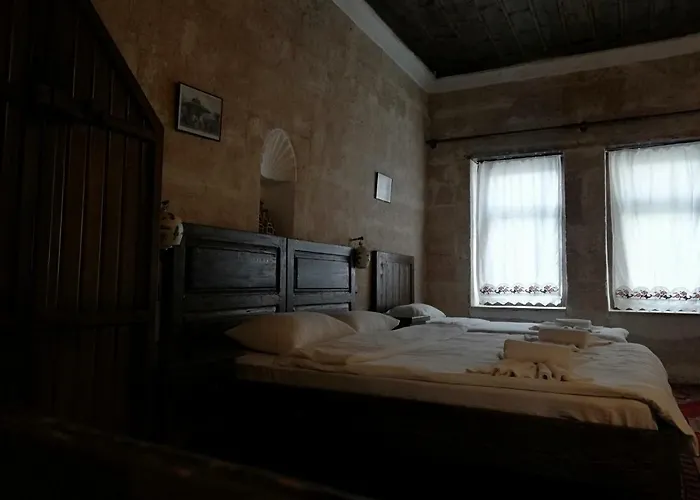 Hotel Rose Nest Cave